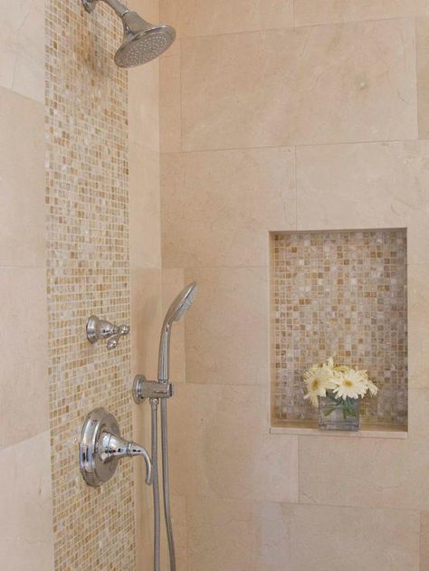 Here would be a great place for those vertical glass tiles, for a beautiful waterfall effect. Makeover Kamar Mandi, Shower Tile Ideas, Amazing Showers, Contemporary Shower, Master Shower, Bathroom Shower Tile, Trendy Bathroom, Minimalist Bathroom, Shower Remodel