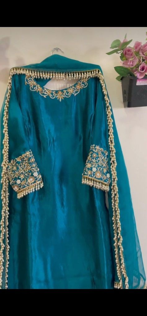 Gursirat Cheema Suits, Ferozi Colour Combination Suits, Hand Work Zardosi Suit Pakistani, Hand Work Designs For Suits, Suit Punjabi Designer, New Punjabi Suit Design Party Wear, Punjabi Dress Designs Latest, Latest Punjabi Suits Party Wear, Punjabi Designer Suits For Wedding