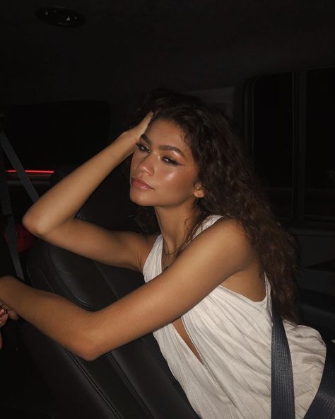 Estilo Zendaya, Zendaya Maree Stoermer Coleman, Zendaya Style, Zendaya Coleman, Fav Celebs, Looks Style, Role Models, Celebrity Crush, Pretty Woman