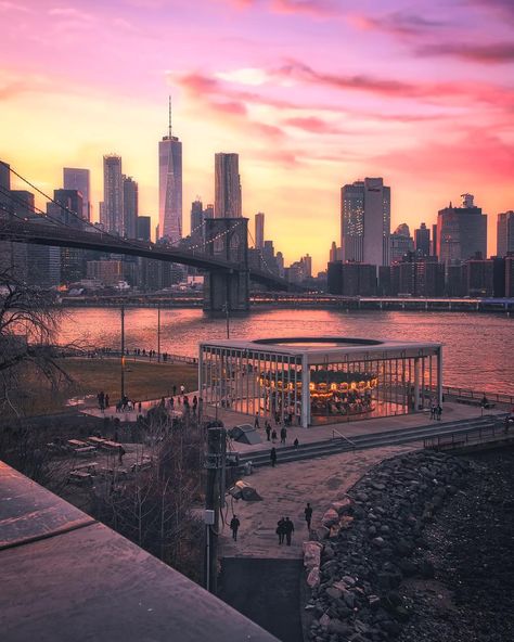 Jeremy on Instagram: “A view from Brooklyn Bridge Park. ===================================== 📷 Sony a6500 🛠 Apeture: f/5.6 🛠 Focal Length: 23 mm 🛠 ISO: 100 🛠…” Sony A6500, Brooklyn Bridge Park, Focal Length, Brooklyn Bridge, Seattle Skyline, Sunrise Sunset, Instagram A, New York Skyline, Brooklyn