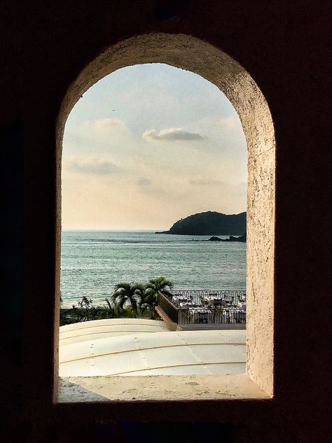 Amazing view in Ixtapa, Guerrero | Mexico #aesthetic #ixtapa #mexico #zihuatanejo #summervibes #vsco #travelaesthetic 70s Mexico Aesthetic, Old Mexico Aesthetic, Mexico Zihuatanejo, Mexico Beach Aesthetic, Arch Chair, Jungle Disco, Identity Moodboard, Mexico Aesthetic, Colour Grading