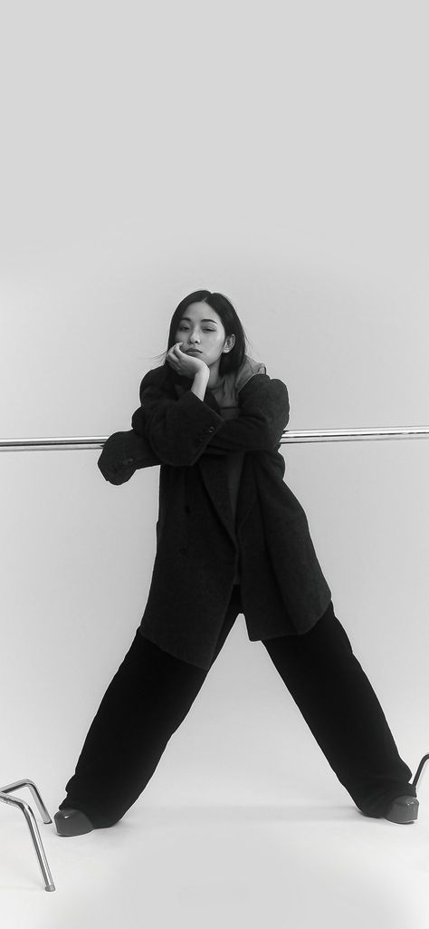 Ryujin Itzy Wallpaper, Ryujin Wallpaper, Extended Wallpaper, Itzy Wallpaper, The Shins, Itzy Ryujin, Instagram Photo Ideas Posts, Story Characters, Pop Artist