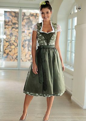 Dirndl I Tracht I Oktoberfest #dirndl #tracht #oktoberfest  #jahresrad Green Dirndl Dress, Drindl Dress, Low Cut Blouses, Country Line, Dirndl Dress, Maid Dress, Feminine Dress, Bavaria, Sewing Clothes