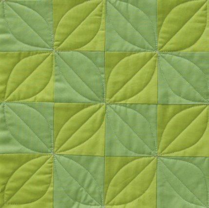 15 Machine Quilting Designs For Beginners Easy Hand Quilting, Easy Quilting Design, Hand Quilting Designs, Hand Quilting Patterns, Walking Foot Quilting, Quilting Motifs, How To Quilt, Free Motion Designs, Sewing Machine Quilting