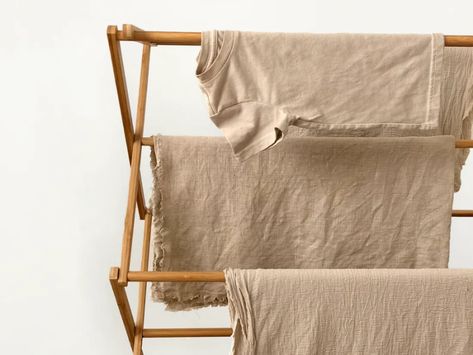 DIY Natural Dyeing with Tea - Woodlark Blog Dye Fabric With Tea, Woodlark Blog, Tea Dyed Fabric, Natural Dye Fabric, Natural Tea, Fabric Dyeing, Homestead Living, Natural Dyeing, Dye Fabric