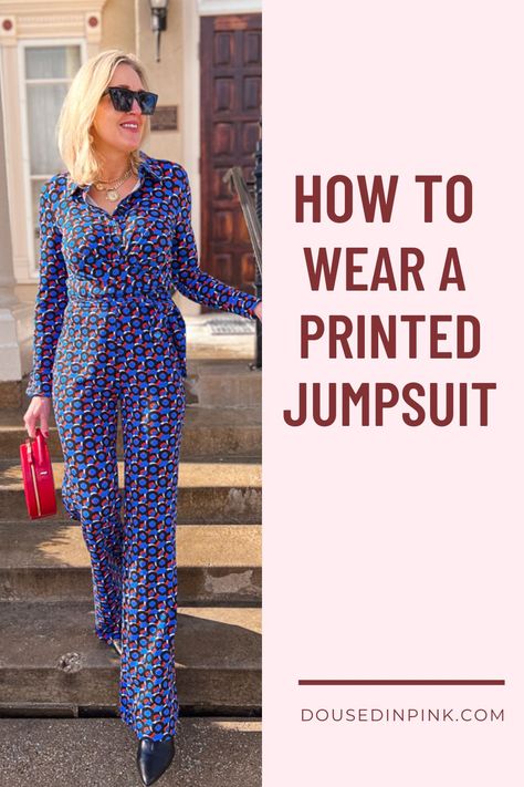 Not sure how to wear a printed jumpsuit? Get ready to transition your wardrobe into spring with our tips on how to style your printed jumpsuit perfectly! Jumpsuits In Winter, Jumpsuit Winter Outfit, Jumpsuit In Winter, Floral Jumpsuit Outfit, Jumpsuit Styling, How To Wear A Jumpsuit, Jumpsuit Winter, Jumpsuit Outfits, Floral Print Jumpsuit