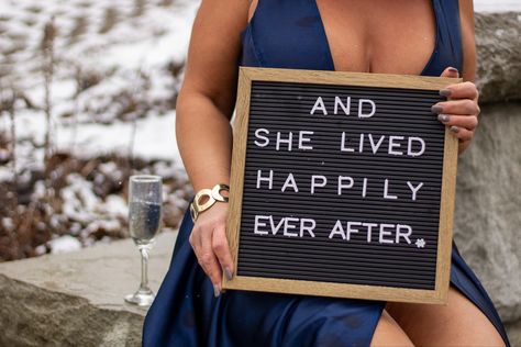 Happily Divorced Photoshoot, Divorce Shower Ideas, Divorced Pictures, Divorced Af Photo Shoot, Divorce Photo Shoot Black Dress, Divorce Photo Shoot Ideas Black Dress, Just Divorced Photoshoot, Post Divorce Photoshoot, Divorce Pictures Photo Shoot