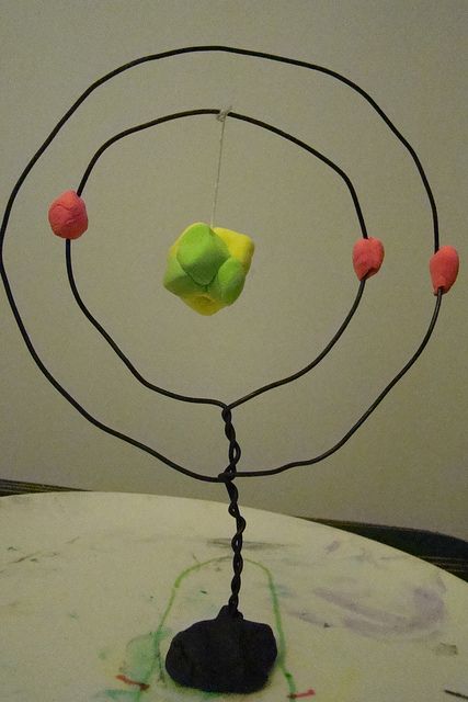 lithium atom model by Lisa Crowe, via Flickr http://www.flickr.com/photos/crowesbythebay/4682381892/ Lithium Atom Model Project, Atoms And Molecules For Kids, Atom Model Project, Atom Project, Science Atom, Molecule Model, Project Science, Atom Model, Bohr Model