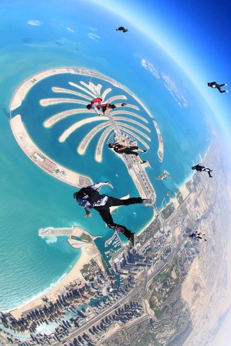 Dubai Skydiving, Skydiving In Dubai, Dubai Palm, Sky Dive, Dubai Travel Guide, الإمارات العربية المتحدة, Sky Diving, Dubai Holidays, Luxury Boat