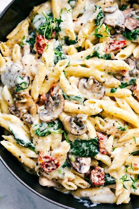 Chicken Penne Pasta, Sundried Tomato Chicken, Penne Recipes, Crockpot Pasta Recipes, Penne Pasta Recipes, Sundried Tomato Pasta, Chicken Pasta Dishes, Resep Pasta, Taquitos Recipe