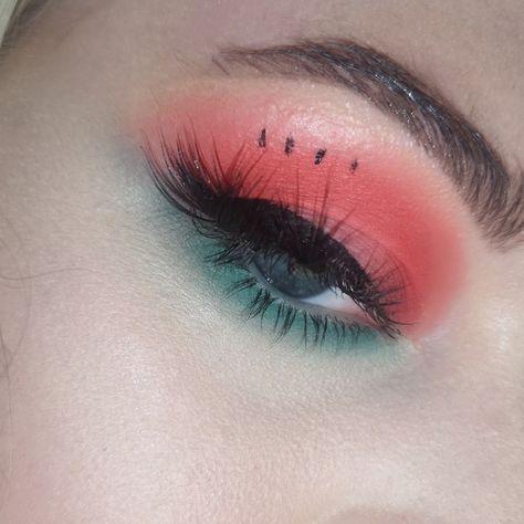 Watermelon Makeup, Fruit Makeup, Caribbean Party, Watermelon Summer, Summer Watermelon, Summer Vibes, Watermelon, Makeup Looks, Fruit