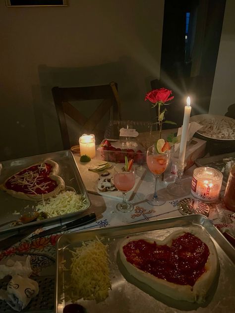 Date Ideas 2023, Beautiful Date Ideas, Valentines Date For Boyfriend, Romantic Valentines At Home, Cute At Home Valentines Date Ideas, Valentines Day Date Aesthetic, Wow Date Ideas, Valentine’s Day Home Date, V Day Aesthetic