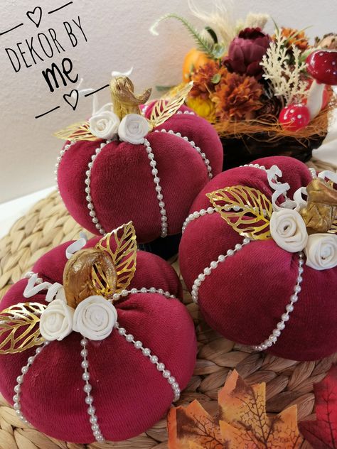 Flower Pumpkins, Fall Table Decorations, Elegant Table Decor, Shabby Chic Pumpkins, Crimson Color, Elegant Pumpkins, Diy Christmas Ornaments Easy, Halloween Crafts Decorations, Fall Deco