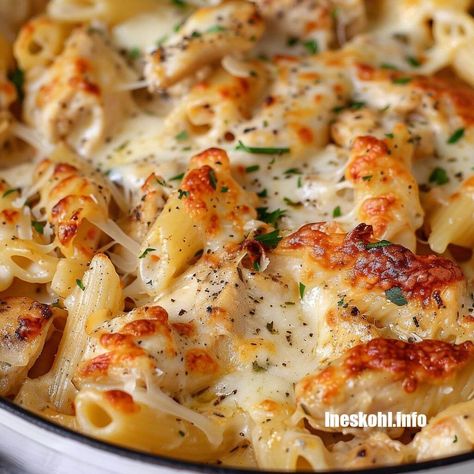 Italian Chicken Pasta Bake, Chicken With Elbow Noodles Recipes, Chicken Elbow Pasta Recipes, Pasta Garlic Parmesan, Recipes With Elbow Noodles, Creamy Italian Chicken Pasta, Elbow Pasta Recipes, Ineskohl Kitchen, Creamy Cheesy Chicken