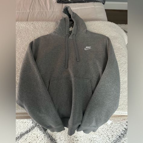 Grey Nike Hoodie, Brand New, W/O Tags, Never Worn, Size Xs Baddies Hairstyle, Slide Pictures, Purple Tennis Skirt, Nike Hoodie Outfit, Nike Women Outfits, Running Leggings Women, Fire Shoes, Grey Nike Hoodie, Latina Outfits