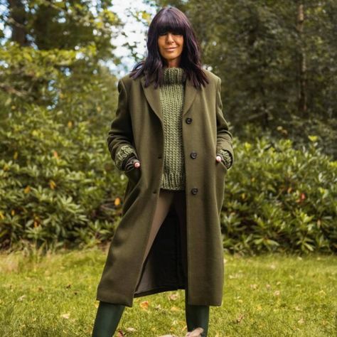 Knitting Our Roll Up Knit Down Jumper - Lauren Aston Designs Countryside Outfit, Herringbone Overcoat, Green Hunter Boots, Dramatic Gamine, The Traitors, Leather Boots Brown, Claudia Winkleman, Claudia Dress, Raise Your Standards