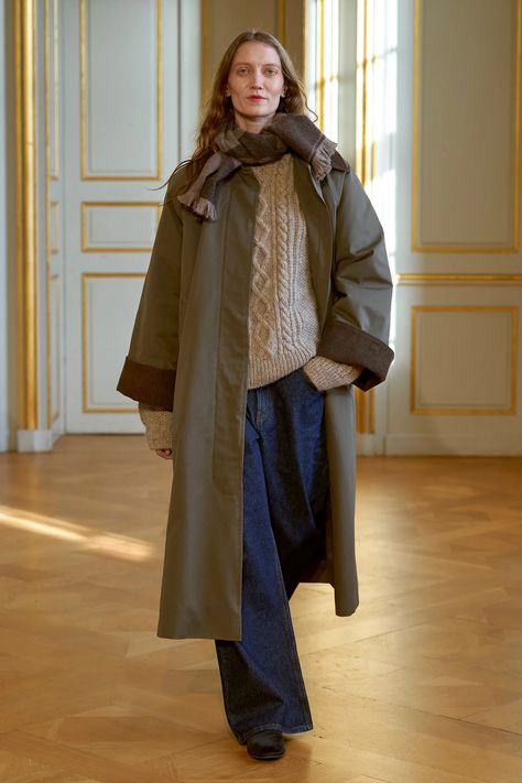 Skall Studio Copenhagen Fall 2023 Fashion Show | Vogue Rtw 2023, Fall 2023 Fashion, Scandinavian Fashion, Outwear Women, Copenhagen Style, Copenhagen Fashion Week, Fall Fits, 2023 Fashion, Fall 2023