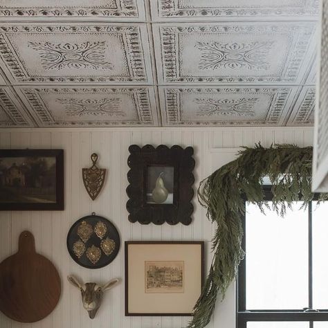 christine higgs | home decor on Instagram: "This kitchen has my heart 🤎" Christine Higgs, Nancy Meyers, Gallery Walls, January 13, Future House, Laundry Room, My Heart, House Ideas, Art Wall