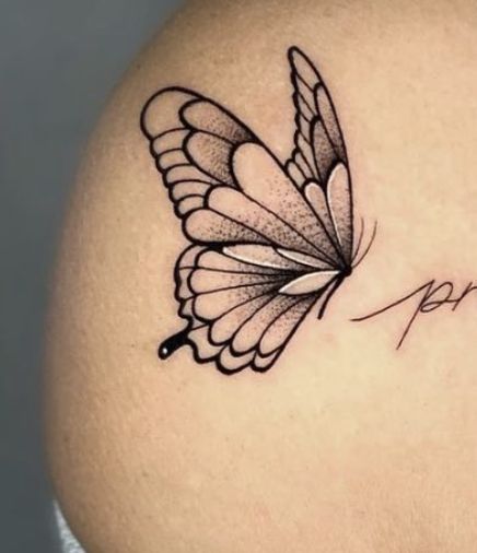 Names With Butterfly Tattoos, Sitting Butterfly Tattoo, Perched Butterfly Tattoo, Butterfly Tattoo Side View, Butterfly Shoulder Tattoos For Women, Flying Butterfly Tattoo, Feminine Shoulder Tattoos, Borboleta Tattoo, Butterfly Name Tattoo