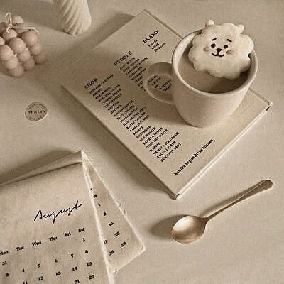 Japanese Bakery, Korean Cafe, Beige Icons:), Coffee Cookies, Aesthetic Light, Cream Aesthetic, People Brand, Coffee Cream, Vintage Icons