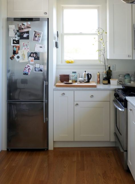 ore-studios-skinny-refrigerators-remodelista-753x1024 Counter Depth Refrigerator, Narrow Kitchen, Kitchen Fridges, Small Refrigerator, Studio Kitchen, Best Appliances, Compact Kitchen, Kitchen Refrigerator, Apartment Kitchen