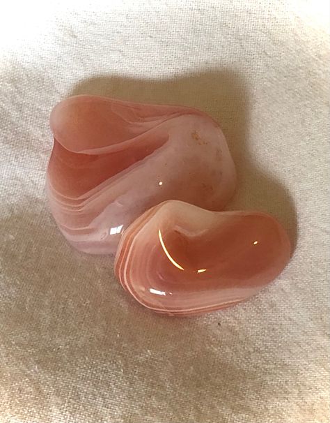 Apricot agate summer crystals aesthetic call me by your name peace Timotheé Chalamet elio perlman sufjan stevens Apricot Agate, Crystal Vibes, Crystal Aesthetic, Pretty Rocks, Minerals And Gemstones, 로고 디자인, Crystal Gems, Crystals Minerals, Rocks And Crystals