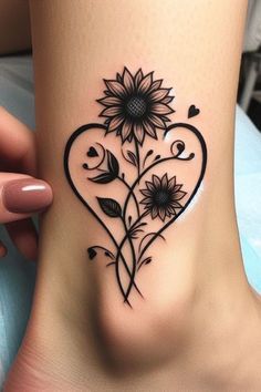 Elegant Tattoo Designs, Heart Beat Memorial Tattoos, Tattoo Of Flowers, Rose Represents, Lotusblume Tattoo, Ankle Tattoos For Women, Tattoos For Women Flowers, Tasteful Tattoos, Compass Design