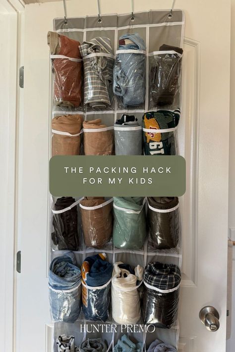 Packing With Shoe Organizer, Shoe Organizer Packing Hack, Travel Bag Organization Ideas, Packing Kids Clothes, Shoe Rack Hacks, Folding Baby Clothes, Travel By Plane, Packing Shoes, Kids Clothes Organization