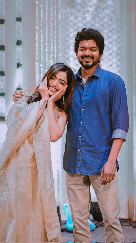 Vijay Rashmika Hd Wallpaper, Thalapathy Vijay And Rashmika, Varisu Vijay Rashmika New Photos, Vijay Rashmika Pics, Varisu Vijay And Rashmika, Vijay Couple Image Hd, Vijay And Rashmika Pics, Thalapathy Rashmika, Vijay Movie Images