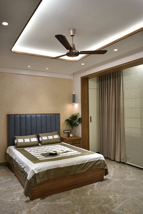 Small Dressing Rooms, Parents Bedroom, Pvc Ceiling Design, Interior Ceiling Design, Pop Ceiling Design, Parents Room, Ceiling Design Modern, Bedroom False Ceiling Design, Ceiling Design Bedroom