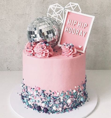 Disco 40th Birthday Party, Disco Cakes Birthday, Disco Ideas, Disco Cake, Hip Hop Hooray, Dance Party Birthday, Disco Birthday Party, Disco Party Decorations, Daisy May