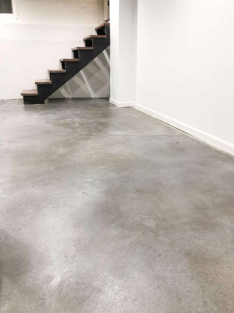 Stain Concrete Floors on a Budget - Direct Colors DIY Home Diy Stained Concrete Floors, Finished Concrete Floors, Concrete Floors Diy, Concrete Floors In House, Diy Concrete Stain, Interior Concrete Floors, Concrete Basement Floors, Concrete Dye, Acid Stained Concrete