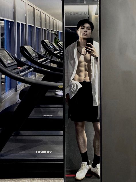 #enha #enhypen #jayenhypen Jay Abs Edit, Enhypen Abs Edit, Jay Abs, Jungkook Drawings, Kpop Abs, Men Abs, Hot Abs, Jay Enhypen, Korean Guys