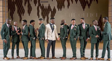 Your daily dose of #dapper groomsmen!😍 and the color combination is sharp!💚 #munaluchibride #munaluchibridal #dapper #groomsmen #ido… Green Wedding Suit, Wedding Groomsmen Attire, Wedding Suits Groomsmen, Mens Wedding Attire, Emerald Green Weddings, Groom And Groomsmen Attire, Wedding Suits Groom, Munaluchi Bride, Wedding Groomsmen