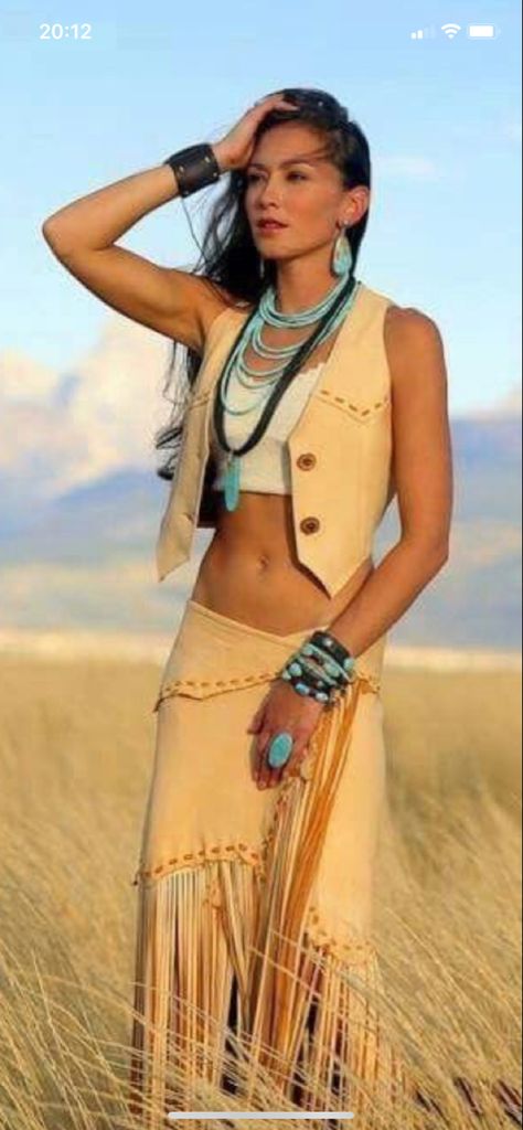 Indian Woman, Indian Outfit, Native American, A Woman