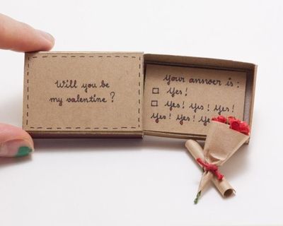 Will You Be My Valentine, Creative Valentines Day Ideas, Cute Valentines Card, Matchbox Crafts, Girlfriend Card, Funniest Valentines Cards, Valentine Gifts For Girlfriend, Creative Valentines, Me As A Girlfriend