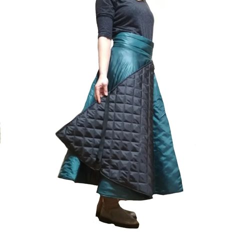 Equestrian Riding Skirt for Women Teal Insulated Winter - Etsy Horse Riding Skirts, Insulated Skirt, Riding Skirt, Maxi Skirt Winter, Wind Skirt, Winter Skirts, Women's Equestrian, Riding Habit, Snow Light