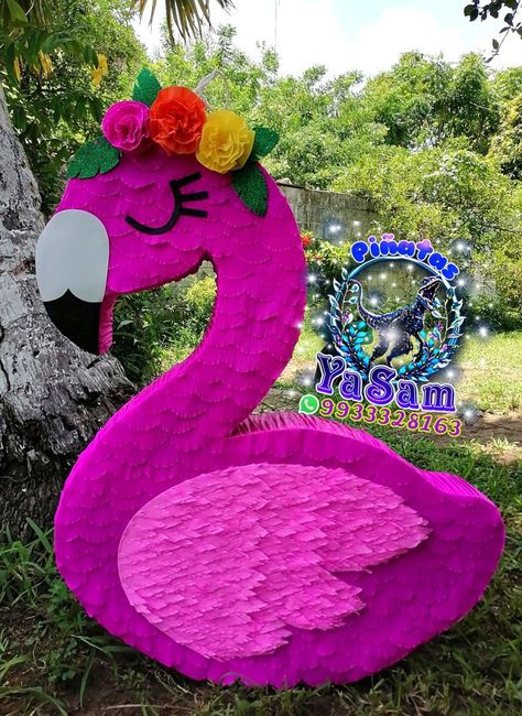 Hawaiian Theme Pinata, Flamingo Bday Party Ideas, Summer Pinata Ideas, Tropical Pinata, Hawaiian Pinata, Hawaiian Piñata, Luau Pinata, Flamingo Pinata, Hawaii Themed Party