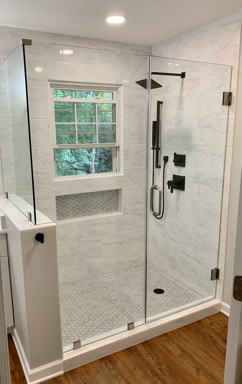 3 Shower Head Showers, Dream Home Bathroom, Bathroom Renovation Shower, Bathroom Tile Design Ideas, Tile Design Ideas, Basement Bathroom Remodeling, Showers Bathroom, Luxury Bathroom Design, Lake House Bathroom