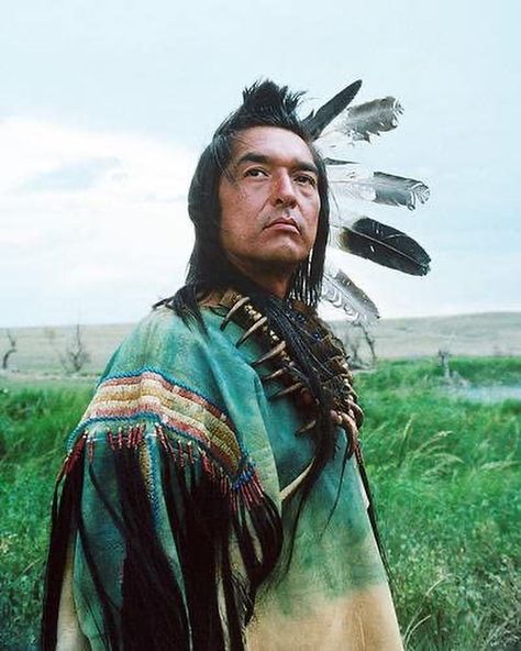 Cowboys & Indians on Instagram: “On this date in 1990, "Dances with Wolves" premiered in Los Angeles before going on to win seven Academy awards, including Best Picture and…” Native American Proverbs, Native American Drawing, American History Timeline, Native American Tattoo, Dances With Wolves, Graham Greene, Native American Quotes, Native American Artwork, First Peoples