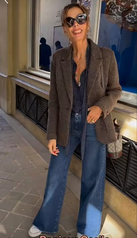 Herringbone Blazer Outfit Women, Trendy Outfit Inspo, Herringbone Blazer, Winter Fashion Outfits Casual, Sport Chic, Cute Comfy Outfits, Winter Fashion Outfits, Daily Outfits, Look Fashion