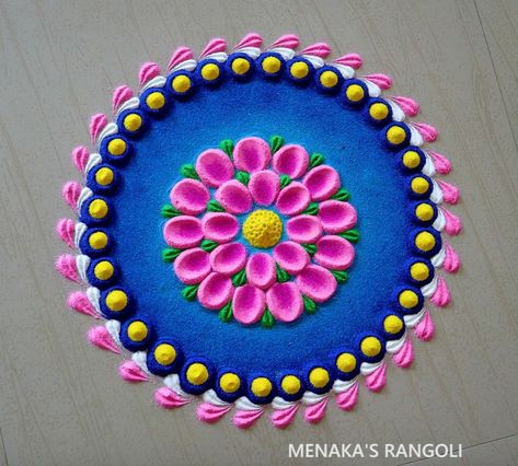 Symmetrical Rangoli Designs, Diwali Rongali, Circle Rangoli Design, Circle Rangoli, Dummy Cake, Rangoli Designs Simple Diwali, Easy Rangoli Designs Diwali, Rangoli Art, Simple Rangoli Designs Images