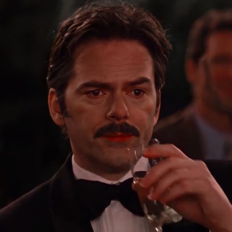 Charlie Swan Icon, Charlie From Twilight, Charlie Twilight, Cinema Theme, Twilight Dr, Charlie Swan, Billy Burke, Doc Holliday, Big Crush