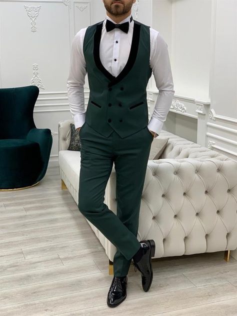 Italian Style Tuxedo Jacket Vest Pants Bow Tie - Green Green Groom Suit, Unique Tuxedos, Green Groom, Boys Tuxedo, Tuxedo Vest, Groom Tuxedo, Slim Fit Tuxedo, Award Ceremony, Green Suit