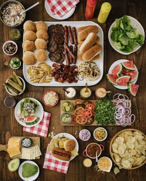 Grilled Burgers and Hot Dogs Spread by The BakerMama Burgers And Dogs Party, Burgers Party Ideas, Burger Hot Dog Bar Party Ideas, Hamburger Hotdog Station, Burger Night Party, Burgers And Brats Party, Hamburger Night Ideas, Friends Bbq Party Ideas, Hot Dog Hamburger Bar