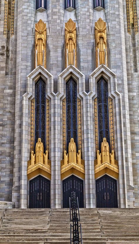 Residence Architecture, Art Deco Doors, Downtown Tulsa, Contemporary Art Deco, Art Deco Inspiration, Motif Art Deco, Deco Architecture, Art Deco Buildings, Tulsa Oklahoma