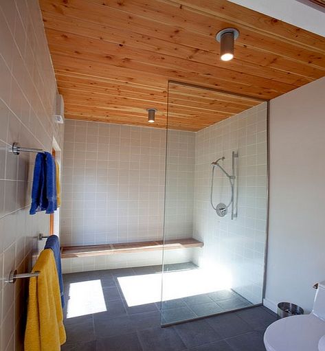 Ceiling Options That Are Eco-Friendly in Design Bathroom Cedar Ceiling, Teak Shower Ceiling, Cedar Ceiling Bathroom, Wood Ceiling Bathroom, Open Bathrooms, Senior Bathroom, Doorless Shower Design, Bathroom Country, Creative Bathroom Design