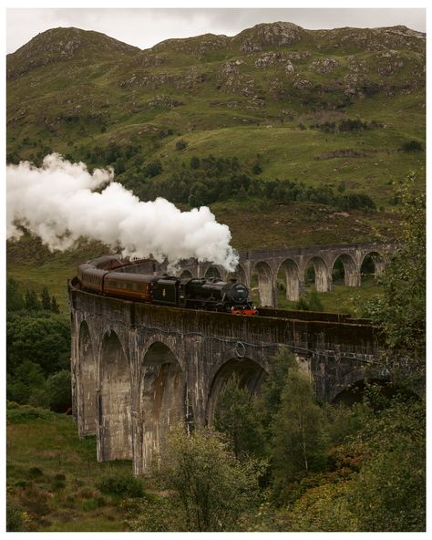 An enchanting moment for September 1st✨ Watching the Jacobite Steam Train cross the Glenfinnan Viaduct was such an awesome experience, even if we had to dodge a few Scottish midges on the hillside! . . . . . #glenfinnanviaduct #jacobitesteamtrain #harrypotter #scotland #travelphotography #photographer [Harry Potter train, Hogwarts express, Scottish highlands, photography] Hogwarts Train, Harry Potter Train, Steam Trains Photography, Hogwarts Express Train, Marie Stuart, Places In Scotland, Steam Engine Trains, Hogwarts Aesthetic, Train Photography