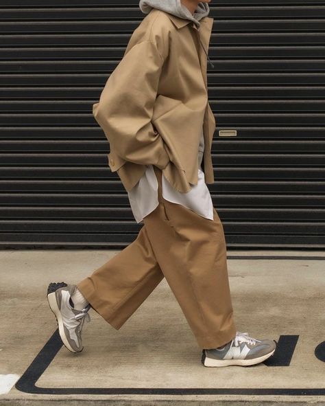 Oversize Outfit, Japan Fashion Street, Japan Streetwear, New Balance Outfit, Genderless Fashion, Studio Nicholson, Urban Lifestyle, Japanese Streetwear, Streetwear Men Outfits