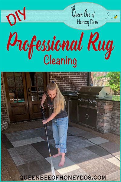 DIY professional cleaning for your area rugs. Rug Cleaning Diy, Bloxburg Room Ideas Aesthetic, Area Rugs Diy, Cleaning Area Rugs, Home Decor Ideas Bedroom, Bloxburg Room Ideas, Deep Cleaning Hacks, Honey Diy, Carpet Cleaning Machines